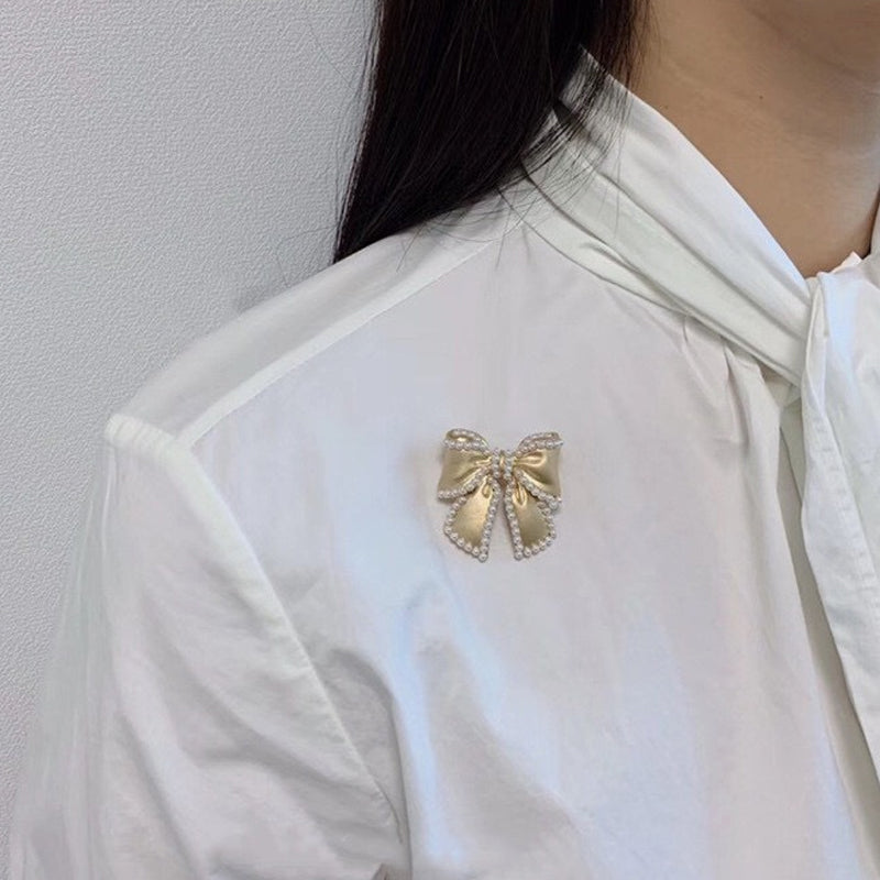 Broche Amherst