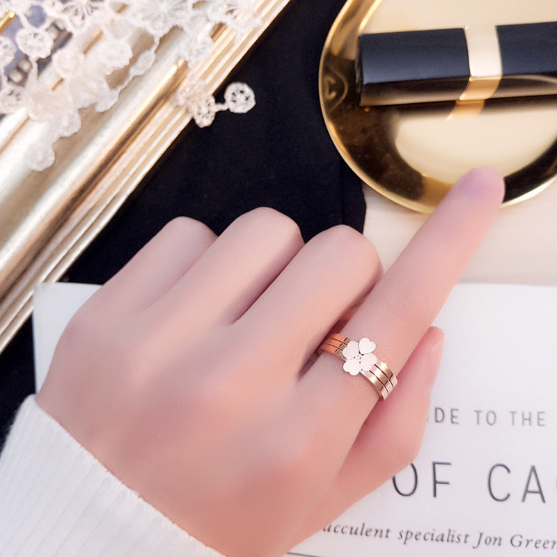 Bague pour femme avec motif cœur et anneaux multiples