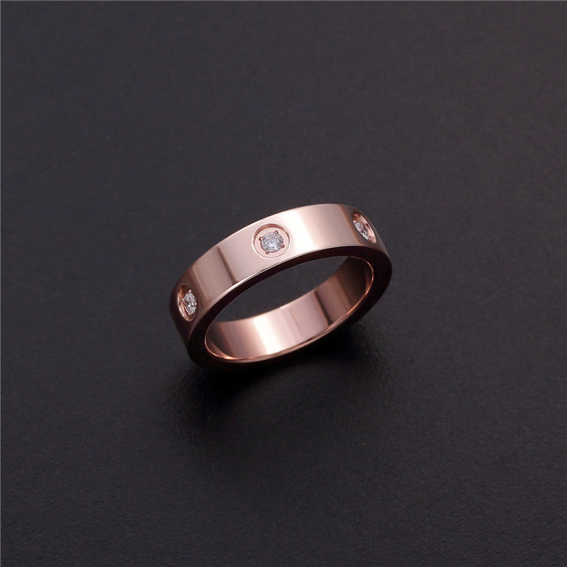 Bague moderne pour femme avec zircons étincelants