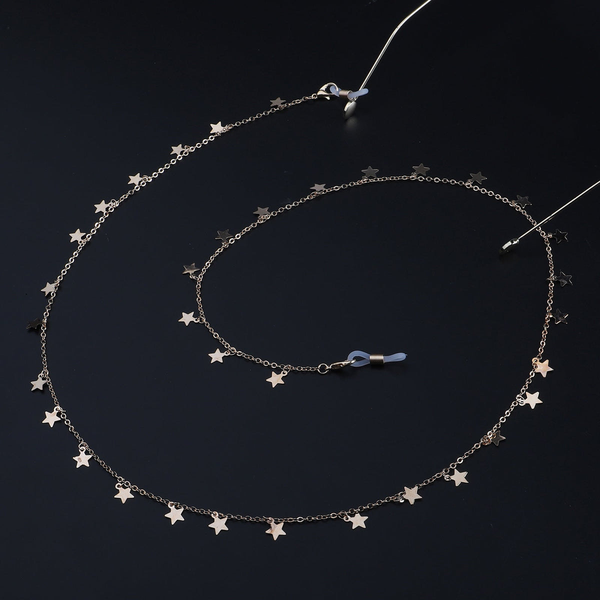 Chaîne de lunettes décorée d'étoiles