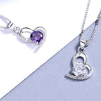 Collier pour femme avec pendentif cœur et pierre précieuse