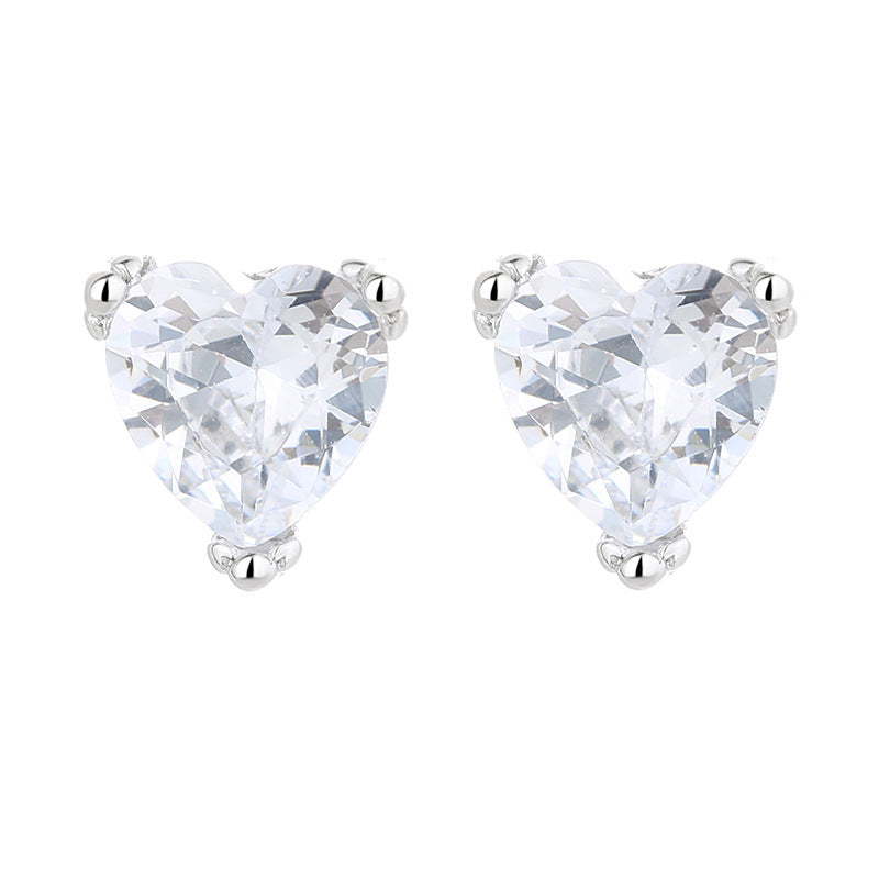 Boucles d'oreilles puces pour femmes avec zircon en forme de cœur