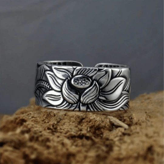 Bague motif lotus pensées positives