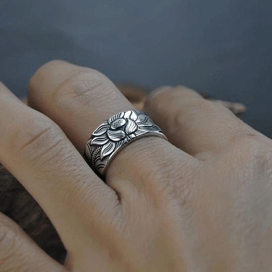 Bague motif lotus pensées positives