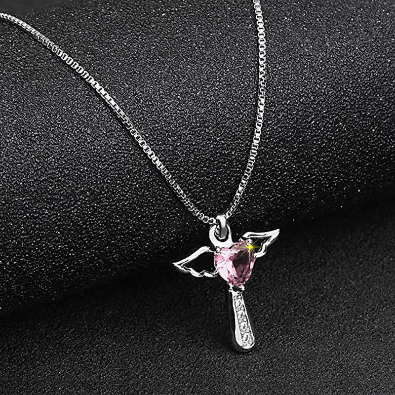 Collier pendentif cœur ailé