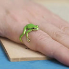 Ensemble bague et boucles d'oreilles grenouille