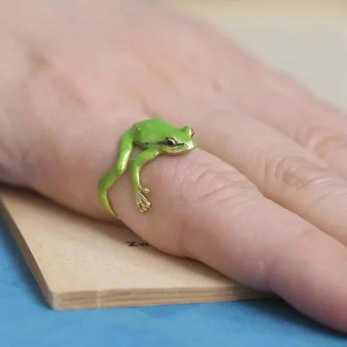Ensemble bague et boucles d'oreilles grenouille