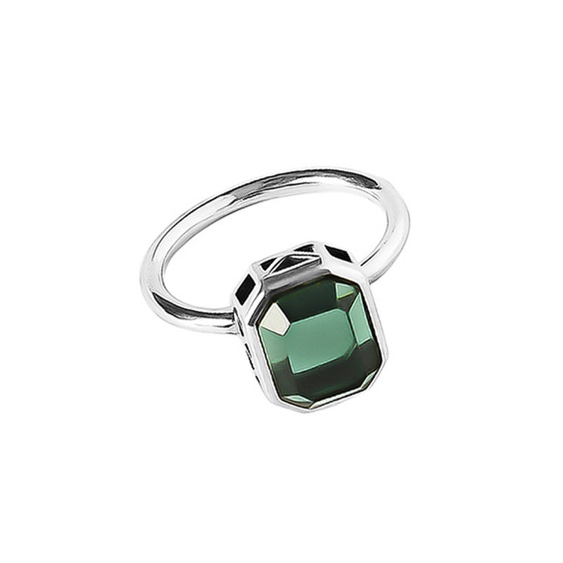 Bague pour femme avec design de chaîne et pierre fine