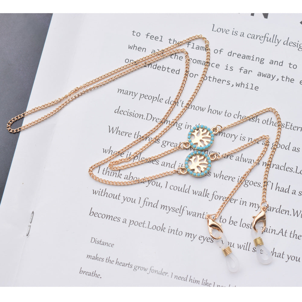 Collier à chaînes superposées et pendentifs
