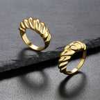 Bague élégante et tendance pour femme au design tressé