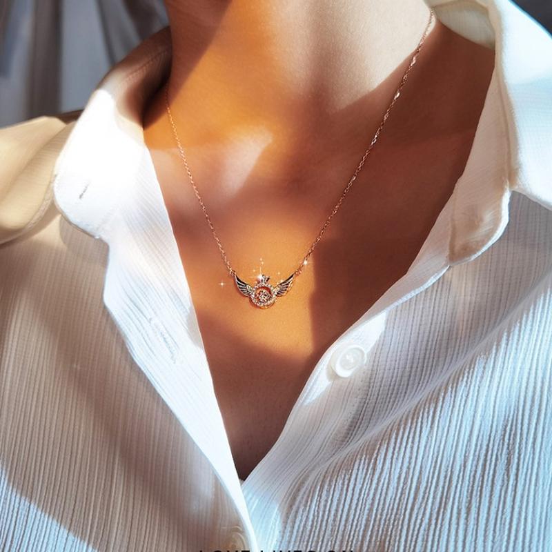 Collier aile d'ange en strass