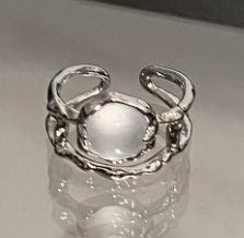 Bague ouverte en zircon