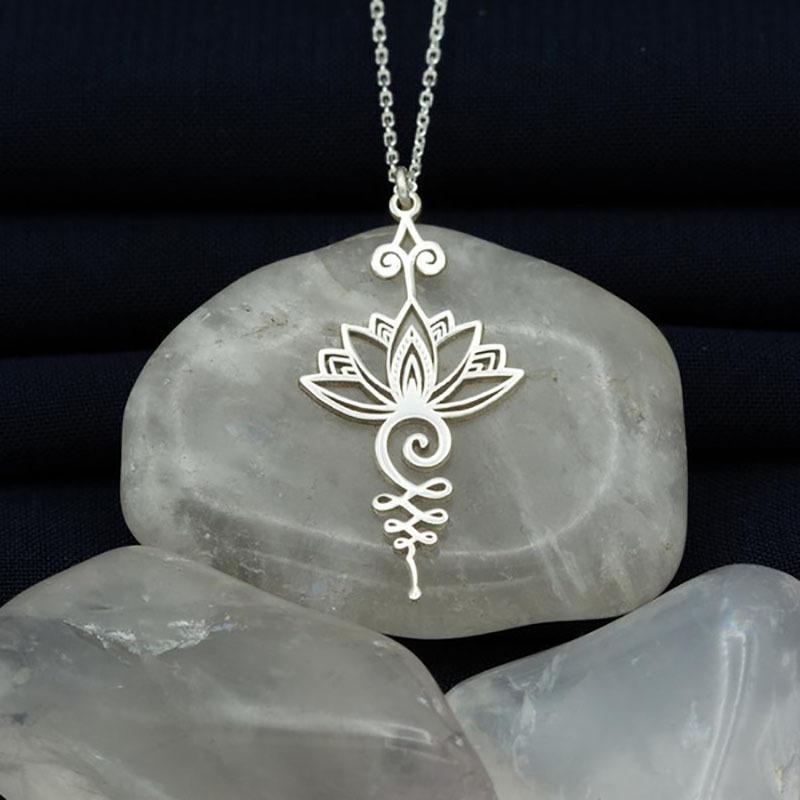 Collier Lotus élégant