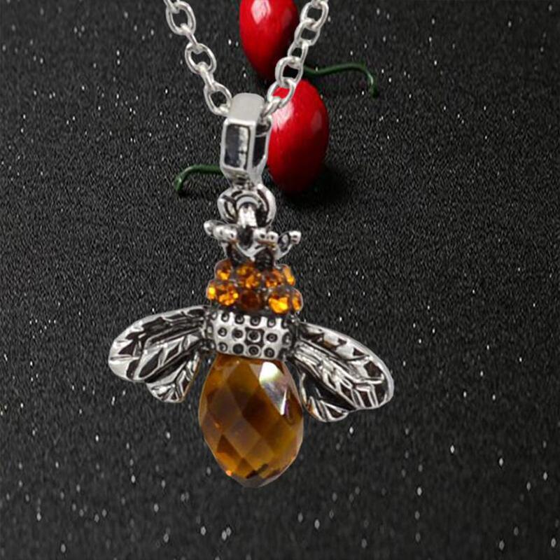 Collier « Dancing Bee »