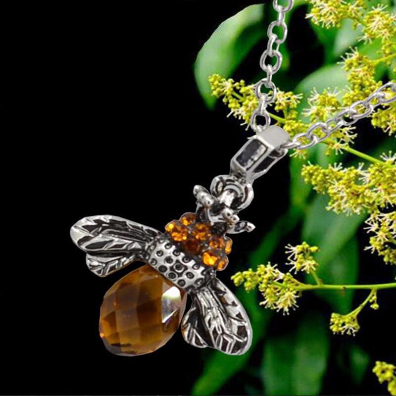 Collier « Dancing Bee »