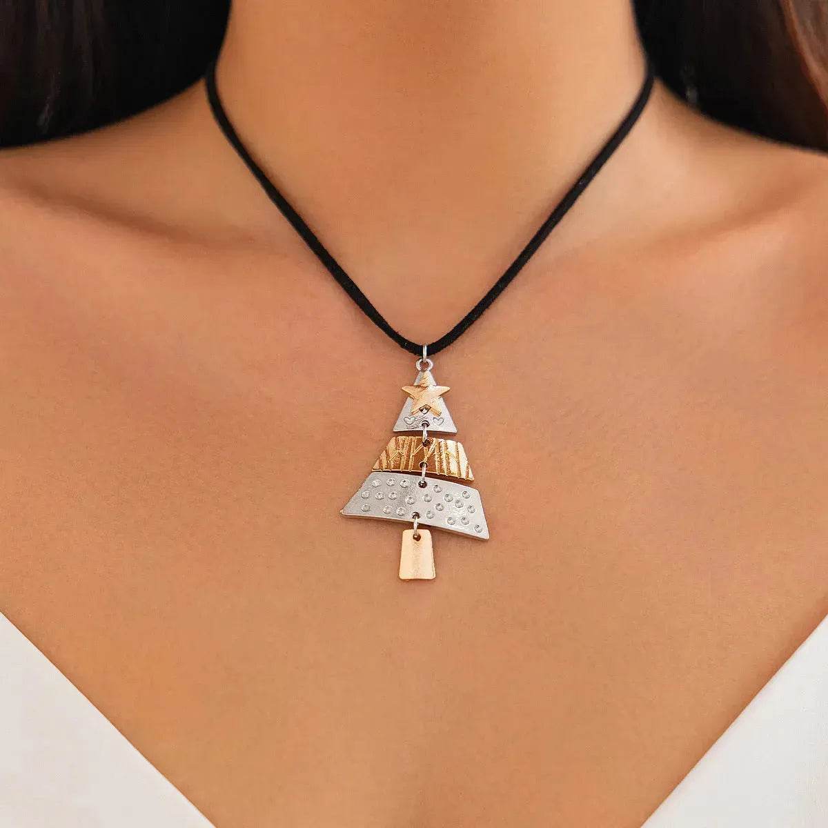 Collier et boucles d'oreilles de Noël