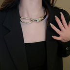 Collier à breloque fluide