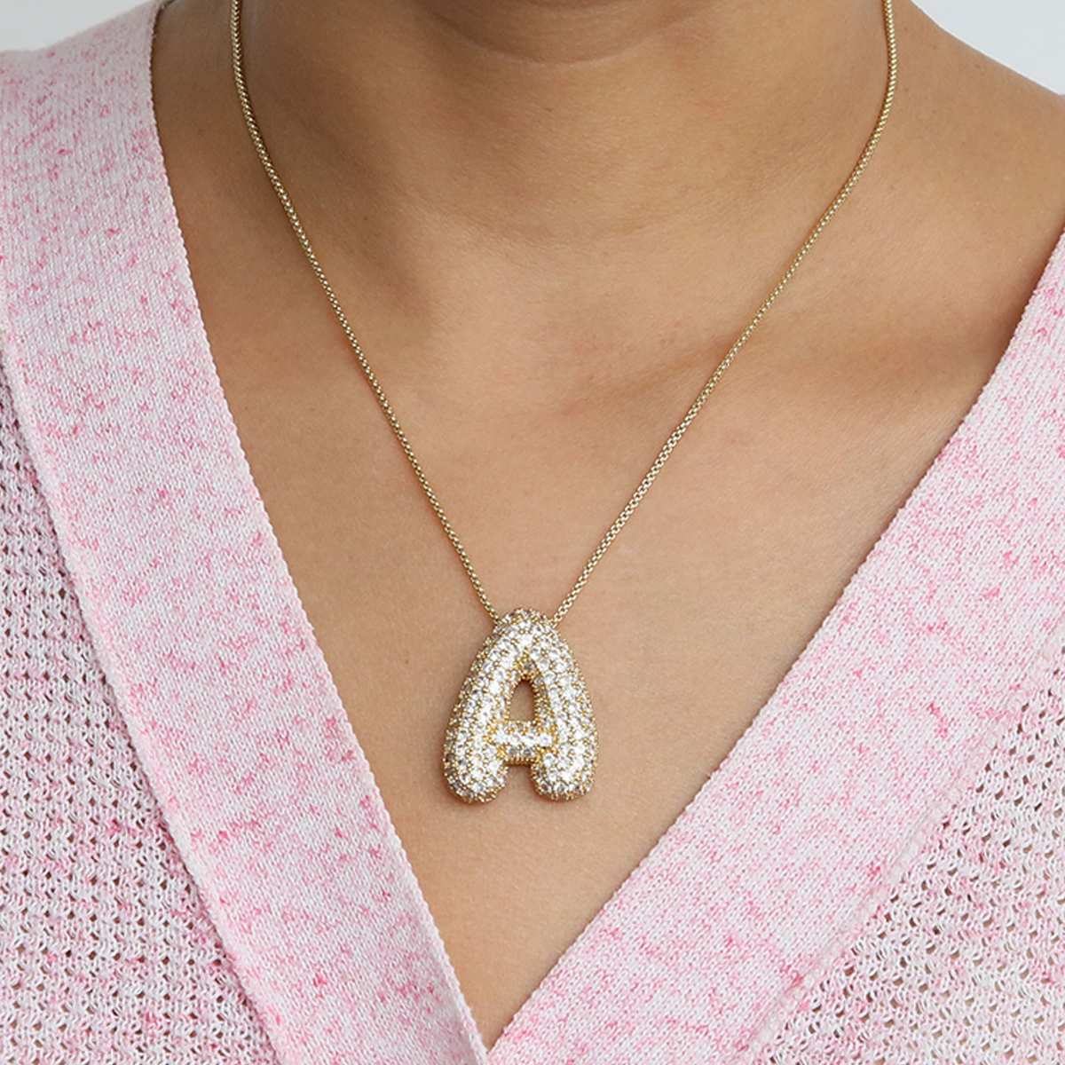 Collier initiale chunky bubble à strass