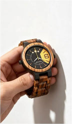 Montre pour homme en bois avec affichage de la date