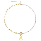 Collier initiale avec perles et chaîne trombone