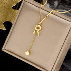 Collier initiale charmant