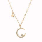 Collier longue chaîne avec pendentif lune