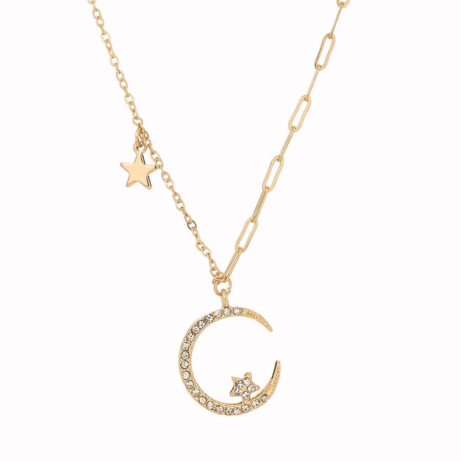 Collier longue chaîne avec pendentif lune