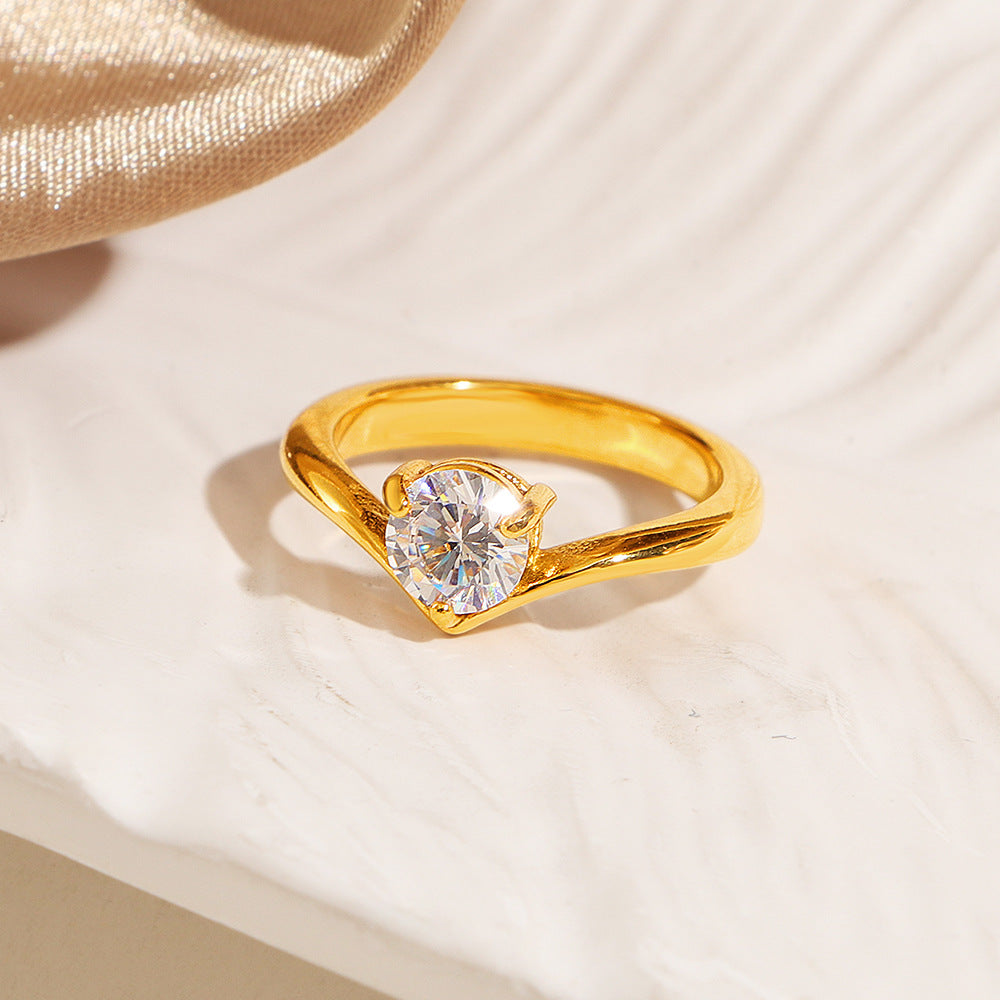 Bague solitaire élégante en forme de cœur pour femme