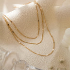 Collier superposé à chaînes fines