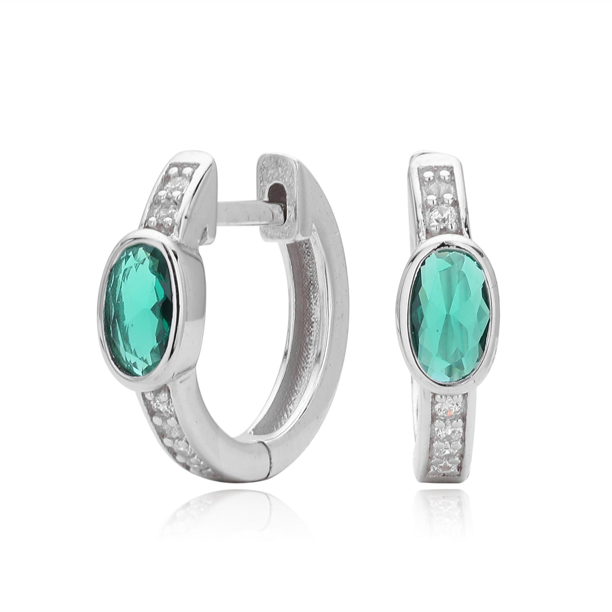 Boucles d'oreilles pendantes avec zircon ovale et monture en argent 925 doré