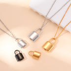 Collier pour femme avec pendentif cadenas