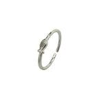 Bague fine en argent pour femme avec motif poisson