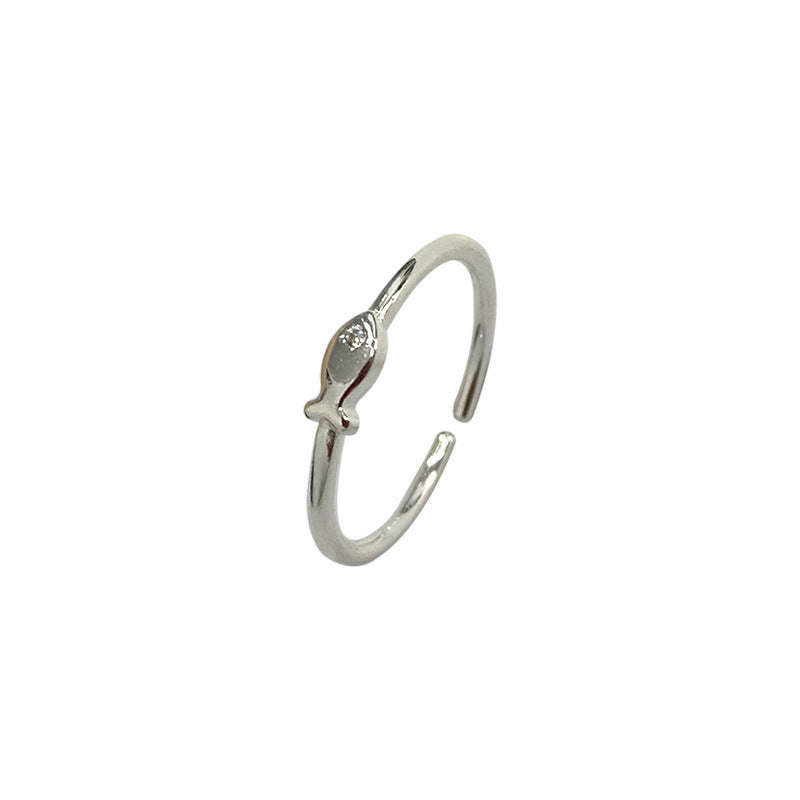 Bague fine en argent pour femme avec motif poisson