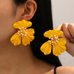 Clips d'oreilles pour femme motif floral avec perles