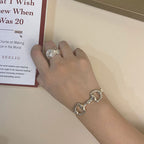 Bracelet jonc pour femme au design de chaîne