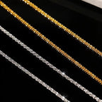Collier chaîne moderne texturé en argent pour femme