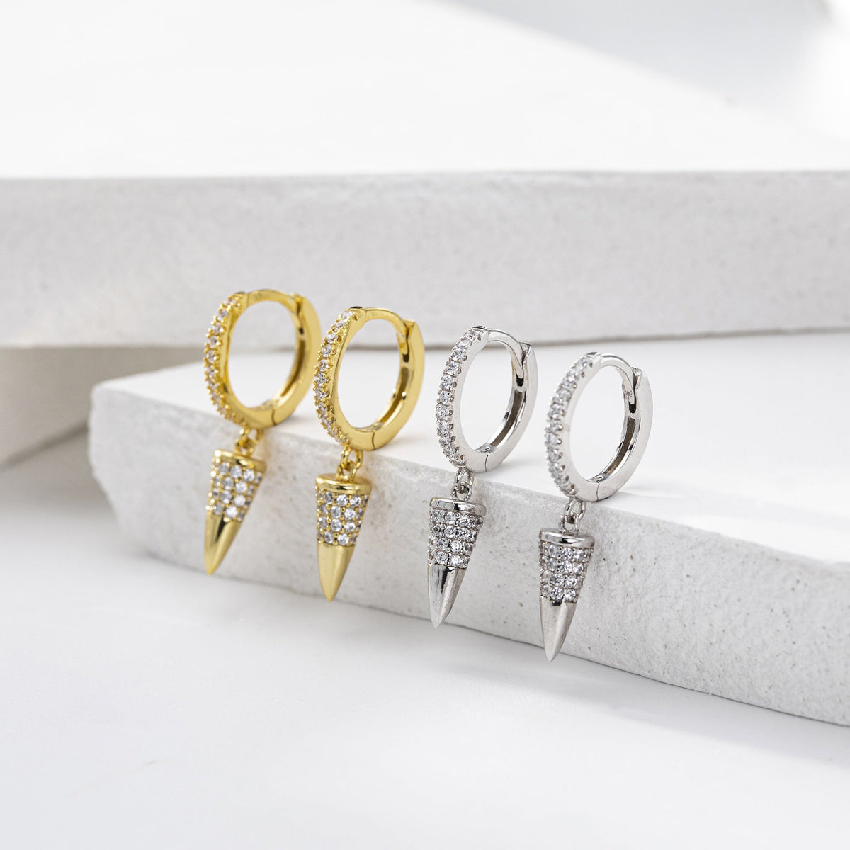 Boucles d'oreilles pendantes cône en argent sterling 925