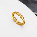 Bague tendance pour femmes avec design de chaîne