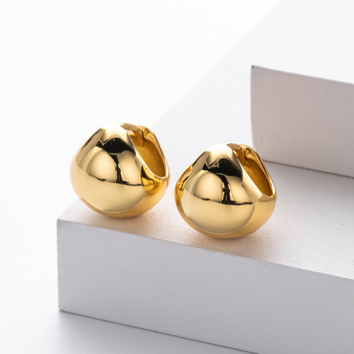 Clous d'oreilles pour femme en argent sterling 925 design incurvé