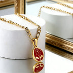 Collier pour femme avec pendentif rose et chaîne en acier inoxydable plaqué or