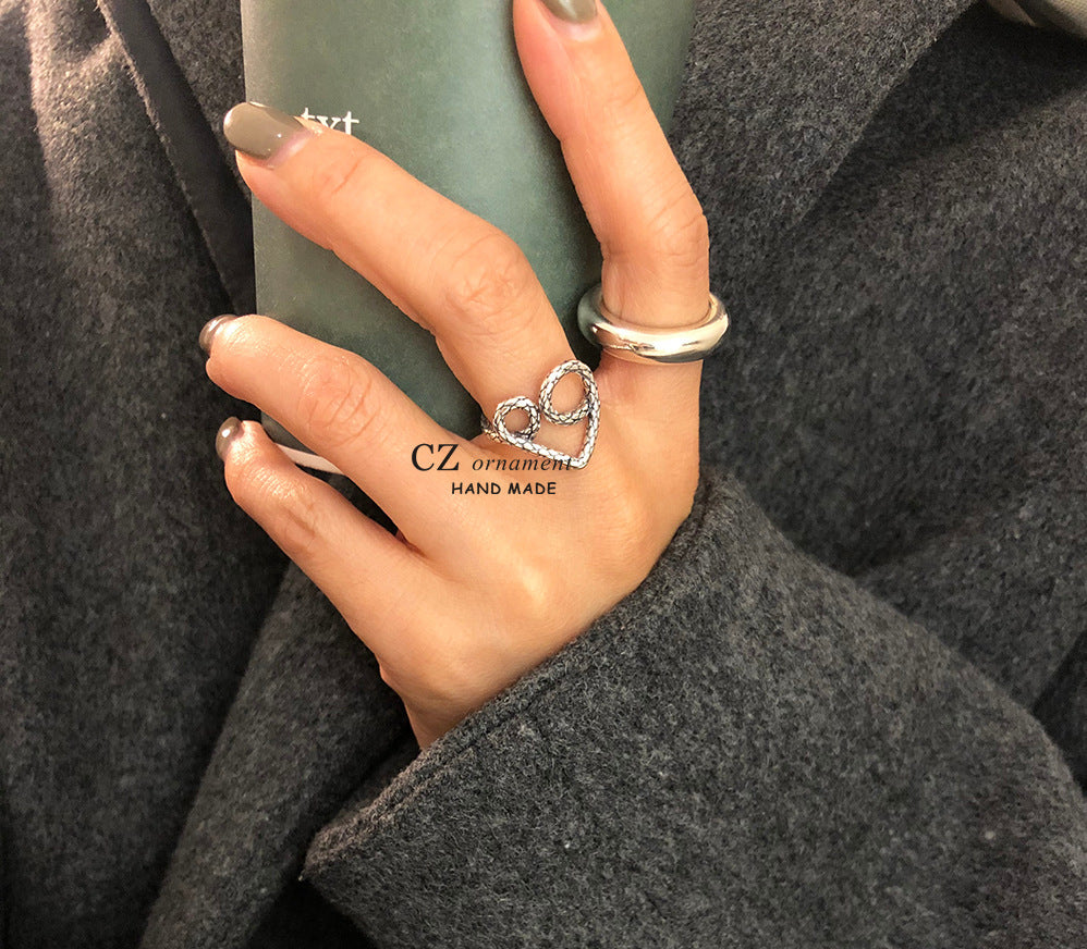 Bague ouverte pour femme avec cœur filigrane
