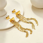 Boucles d'oreilles pendantes avec chaînes et cristal