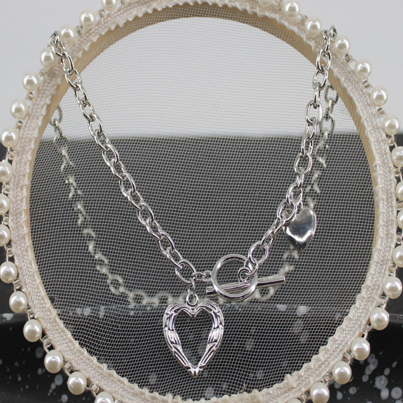 Collier à chaîne à maillons cœurs
