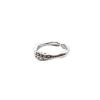 Bague ouverte pour femme au design texturé