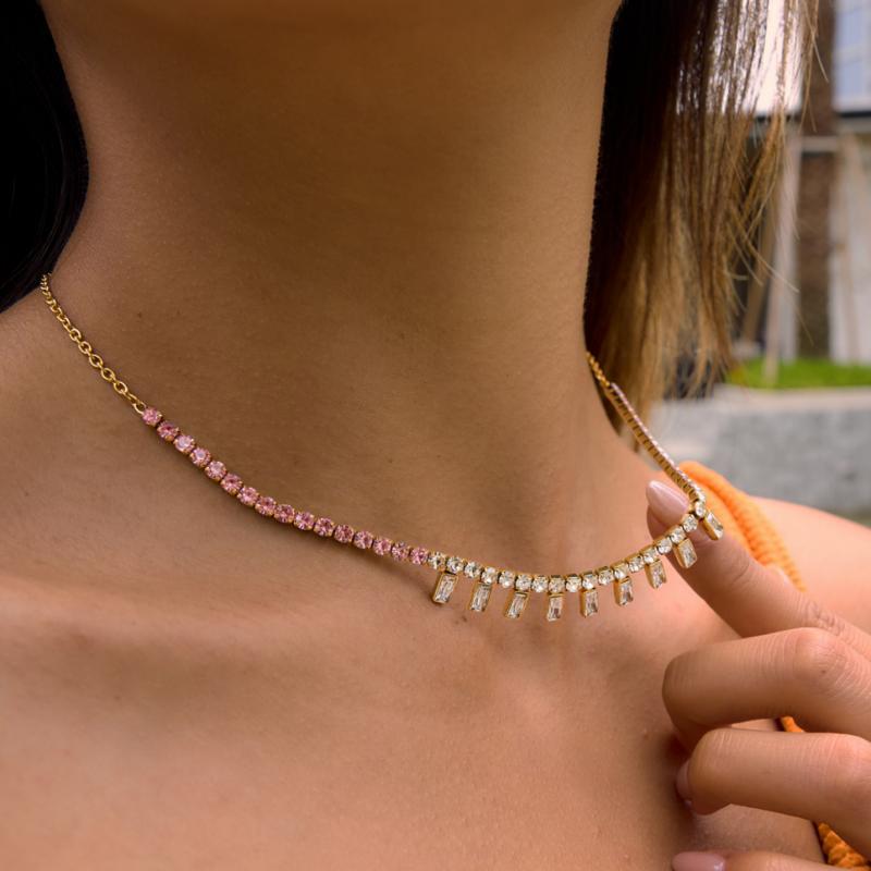 Collier pour femme avec pendentifs en cristal coloré