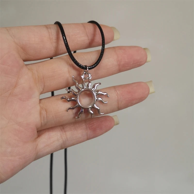 Collier pendentif spirale
