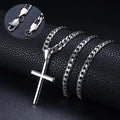 Collier pour homme avec pendentif croix et design à maillons robustes