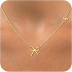 Collier double rang pour femme avec pendentifs cœur et nœud