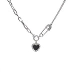 Collier avec pendentif en forme de cœur
