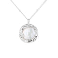 Collier pour femme avec pendentif perle artistique et détails élégants